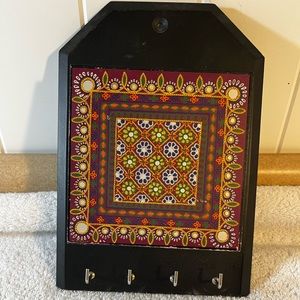 Mail and key wall holder